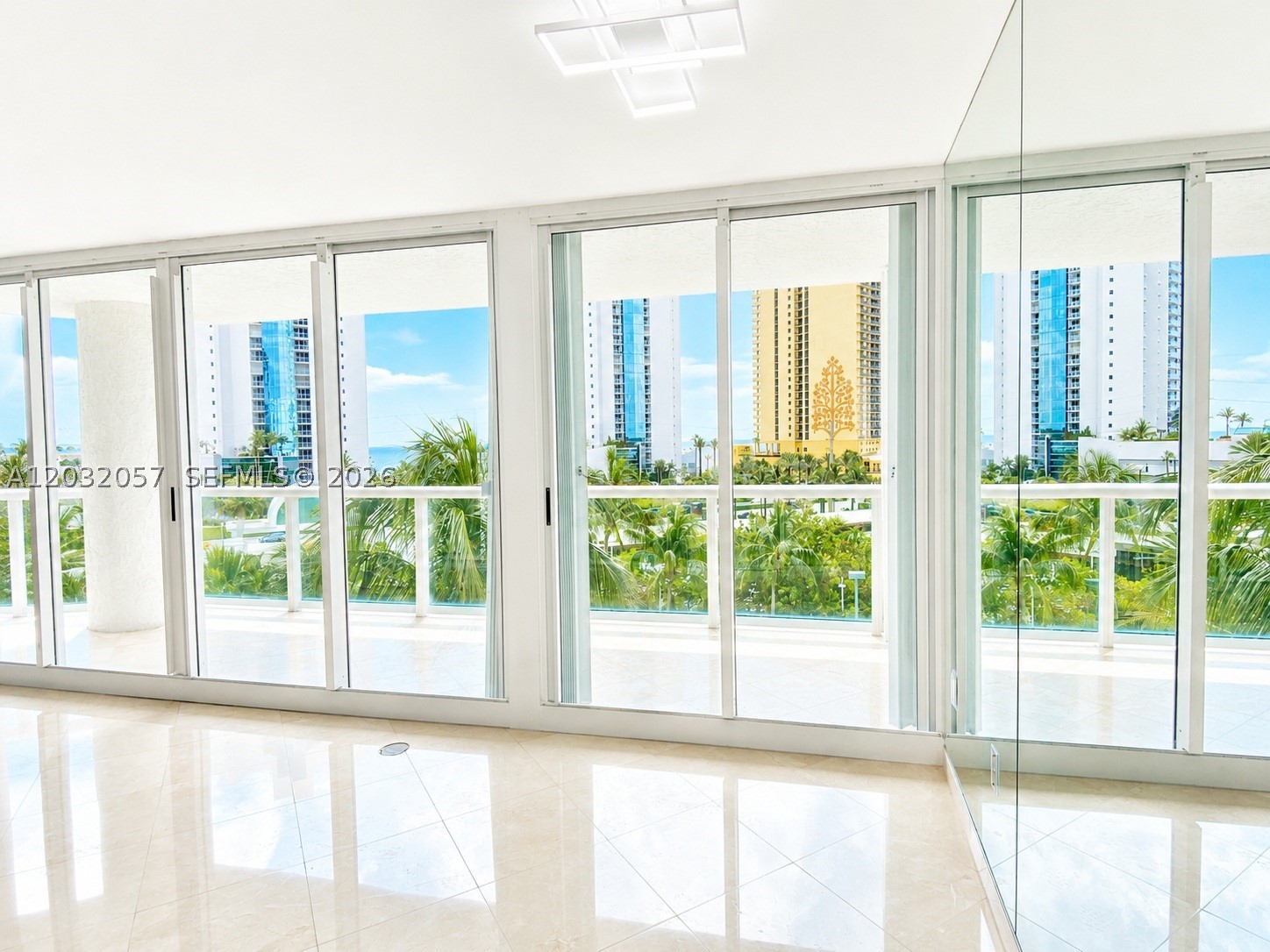 OCEANIA IV CONDO - Residential