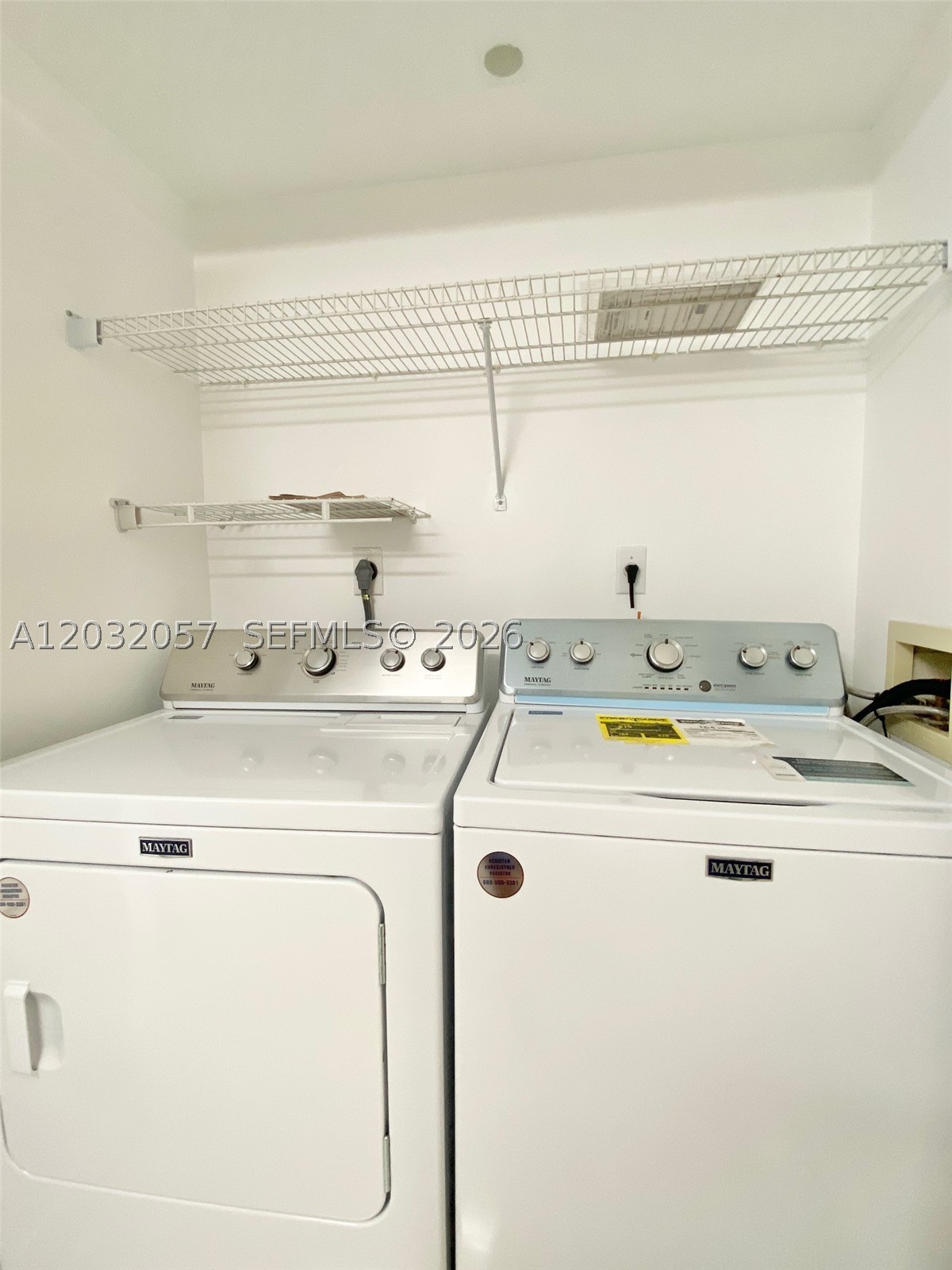 OCEANIA IV CONDO - Residential