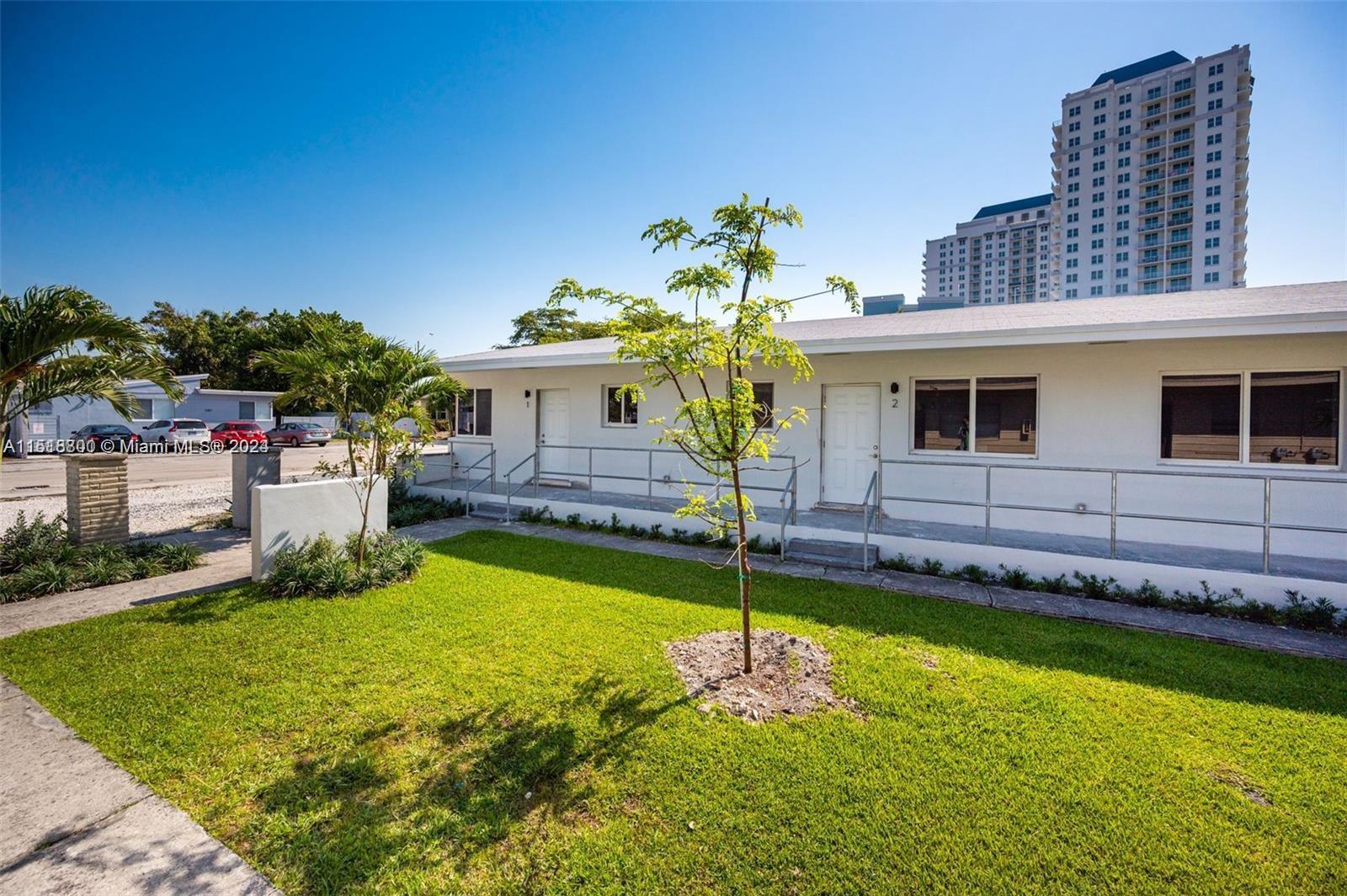 Experience unparalleled living in this exclusive Shorecrest 1BR/1BA abode, flawlessly renovated with stylish updates throughout to be enjoyed with your fluffy friends. Have the convenience of an in-unit washer and dryer, plus a fully modernized kitchen, bath, flooring, A/C, and state-of-the-art appliances. Strategically located, this gem is a mere 15-min drive from the beach, design district, and downtown. Essential amenities, including grocery and convenience stores, are within a quick 5-min drive. Seize this rare opportunity before it vanishes.