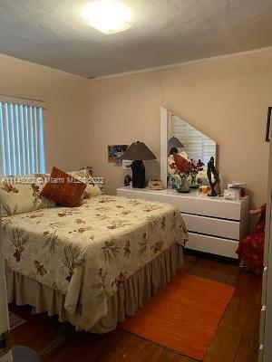 CORAL GABLES GRANADA SEC - Residential