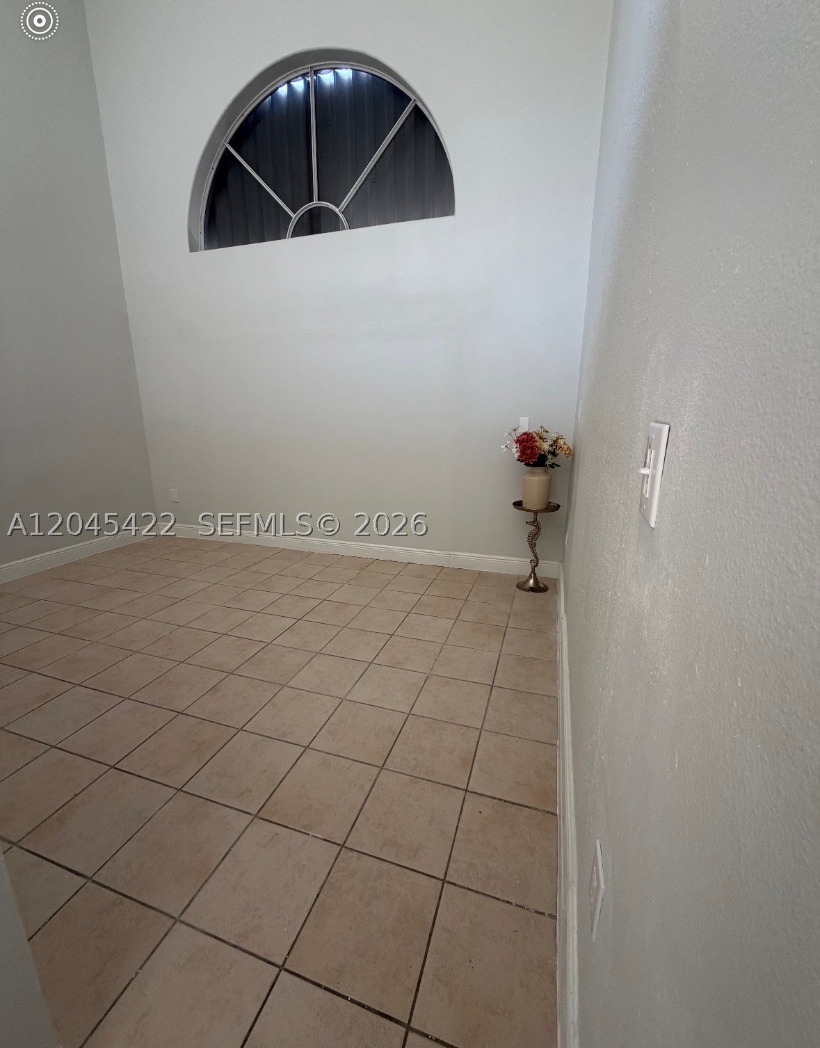 RENEGADE SUB - Residential Lease