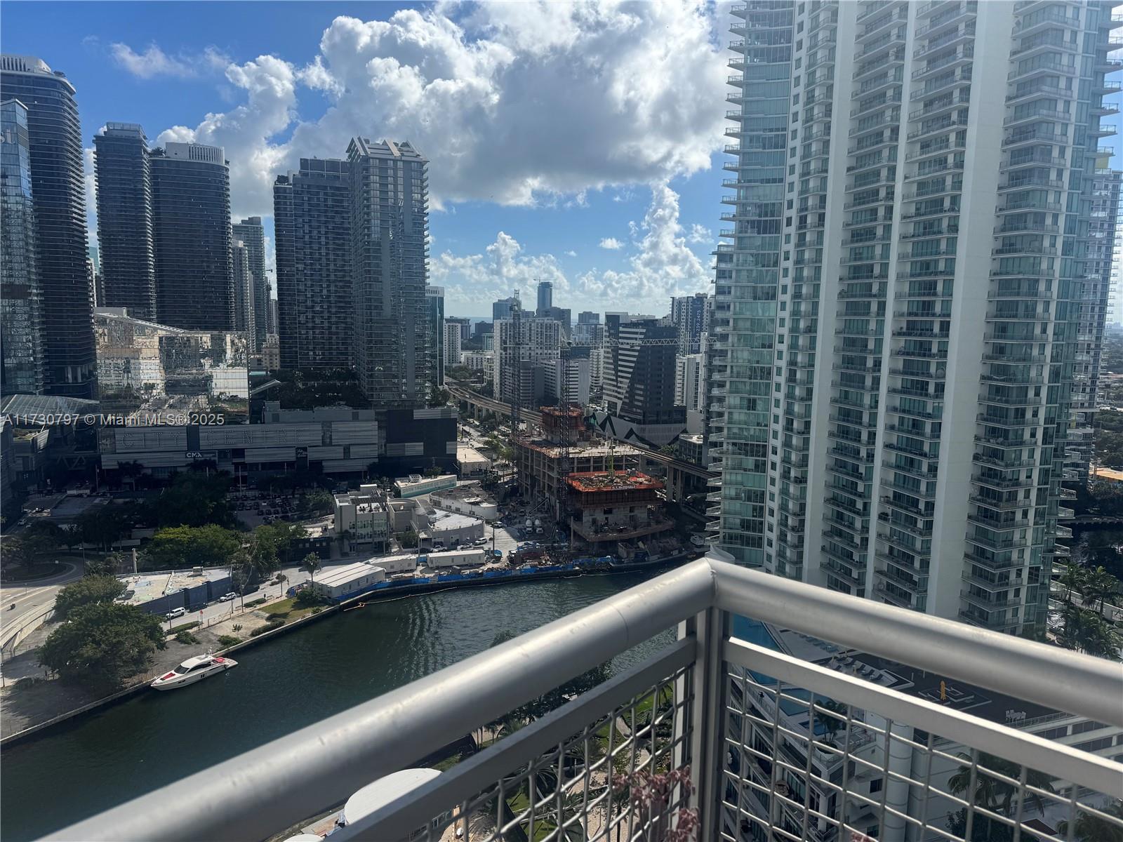 WIND CONDO - Residential Lease