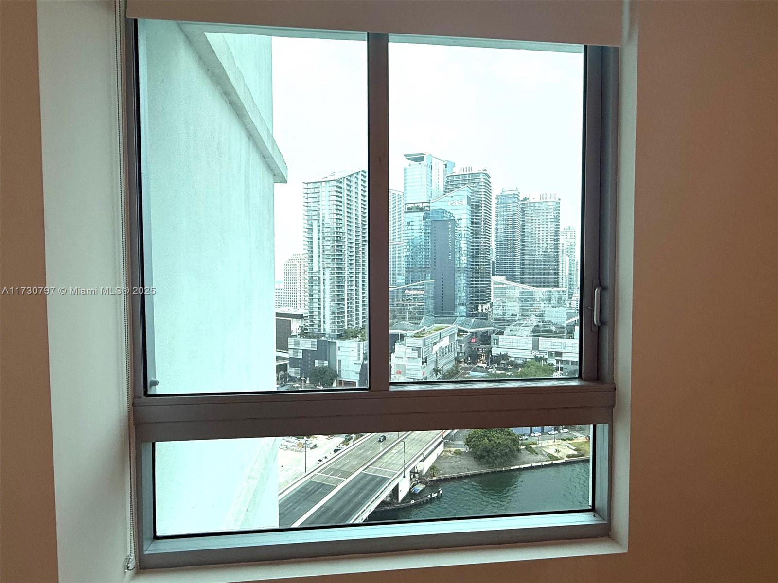 WIND CONDO - Residential Lease