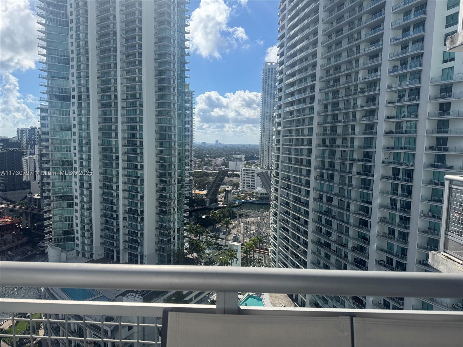 WIND CONDO - Residential Lease