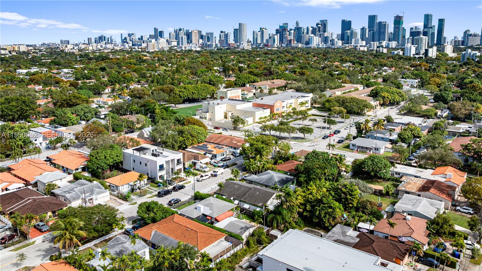 OSCEOLA GROVES - Residential Income