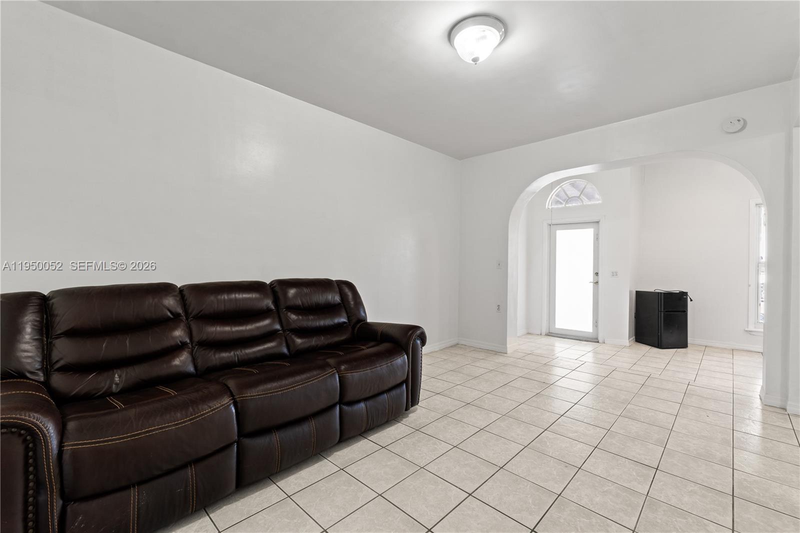 OSCEOLA GROVES - Residential Income