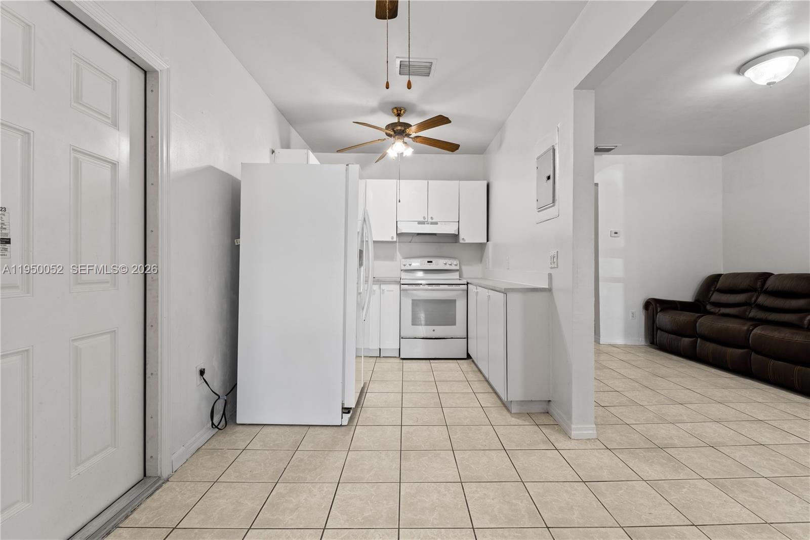 OSCEOLA GROVES - Residential Income