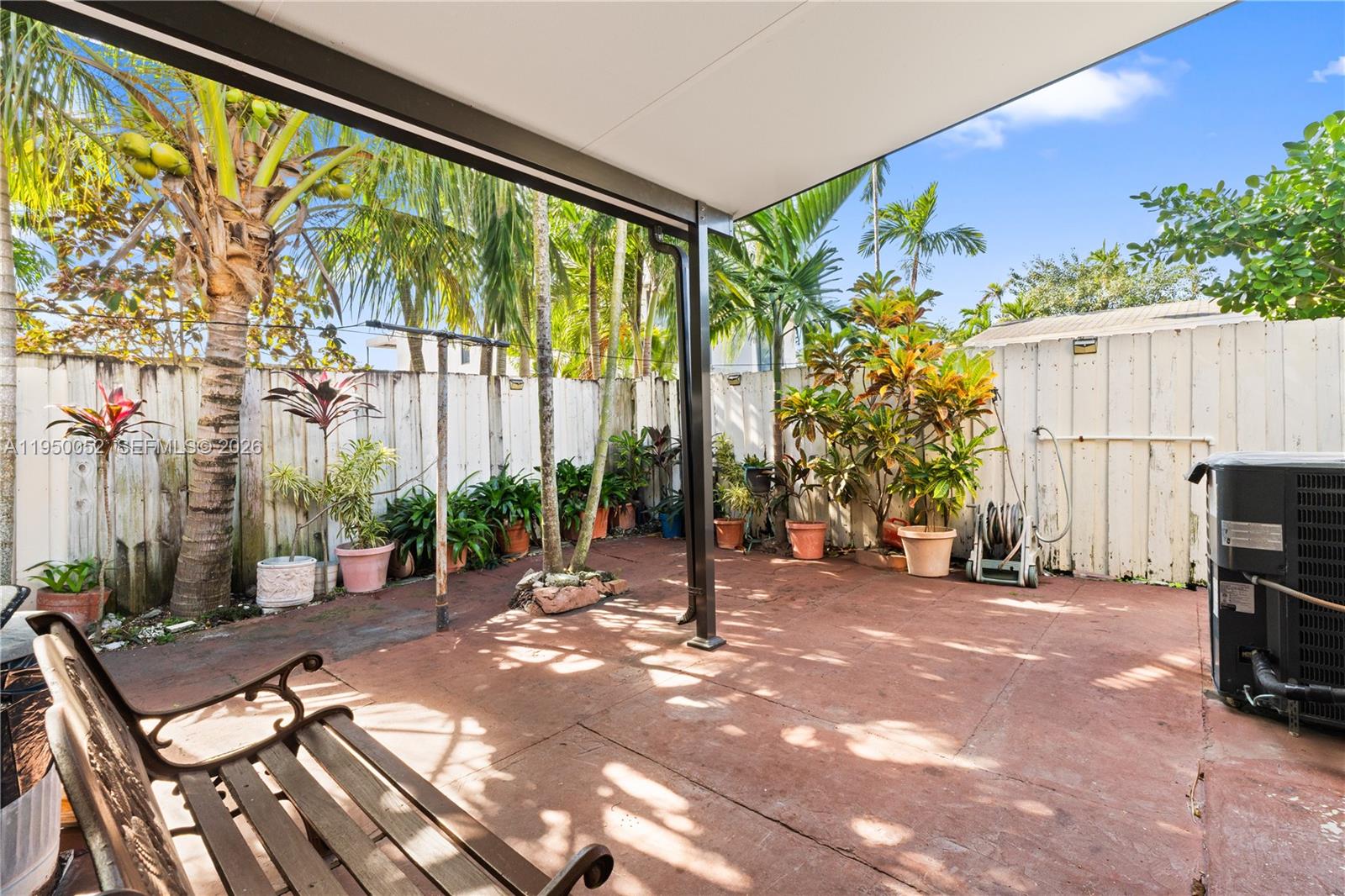 OSCEOLA GROVES - Residential Income