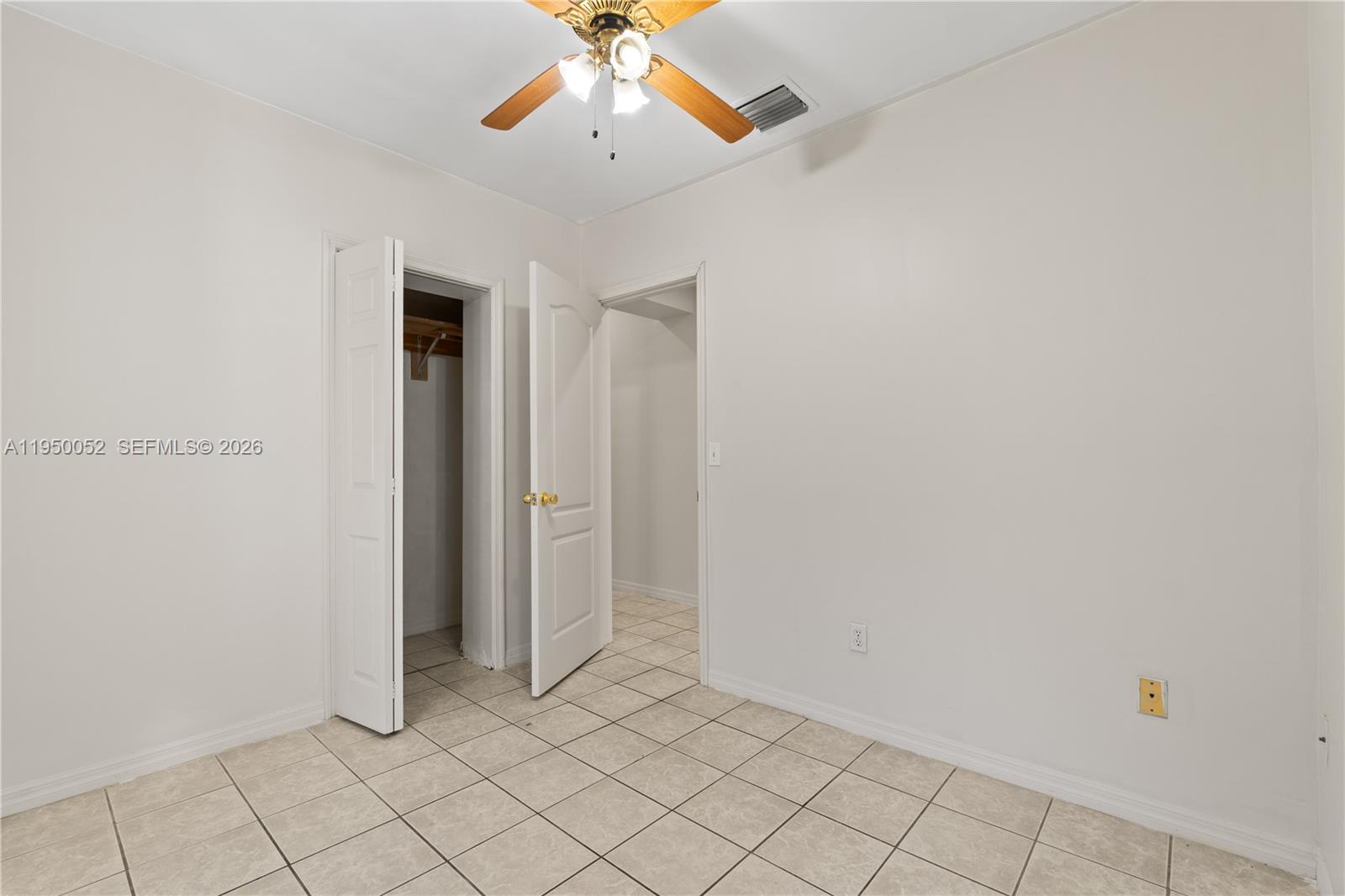 OSCEOLA GROVES - Residential Income
