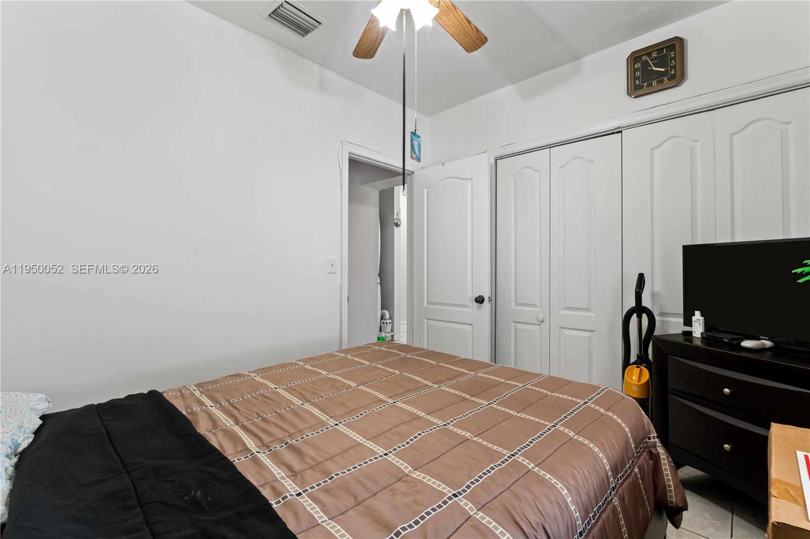 OSCEOLA GROVES - Residential Income