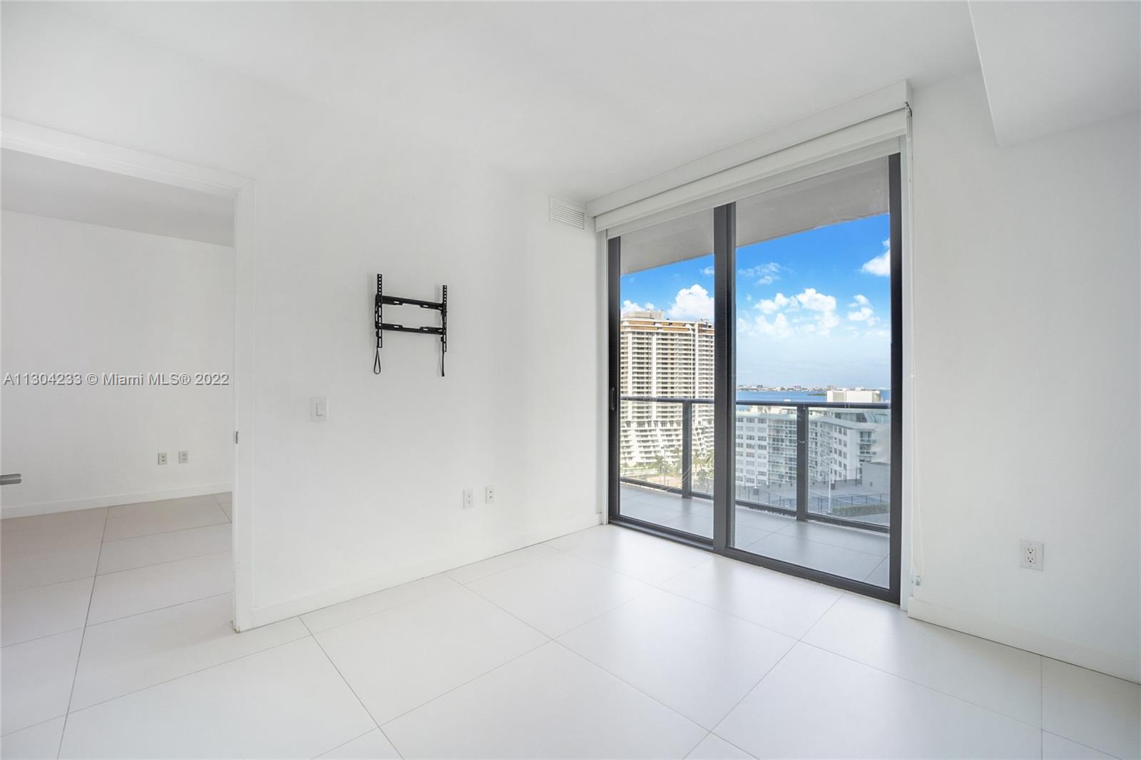 PARAISO BAYVIEWS CONDO - Residential Lease