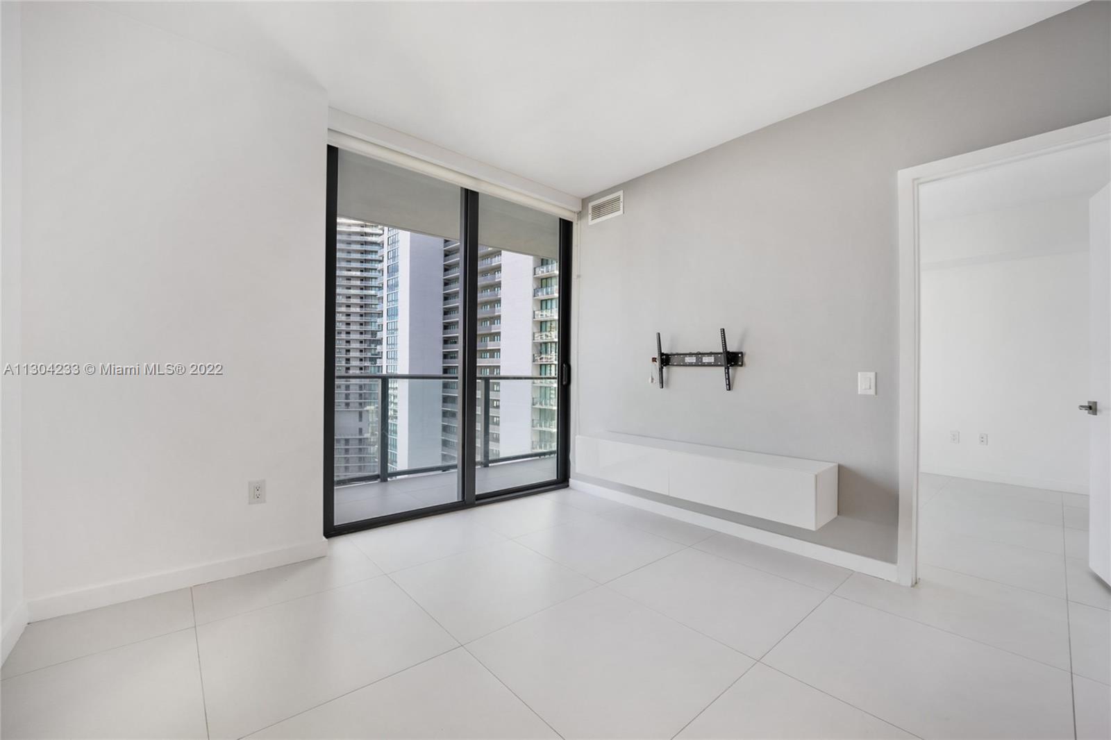 PARAISO BAYVIEWS CONDO - Residential Lease