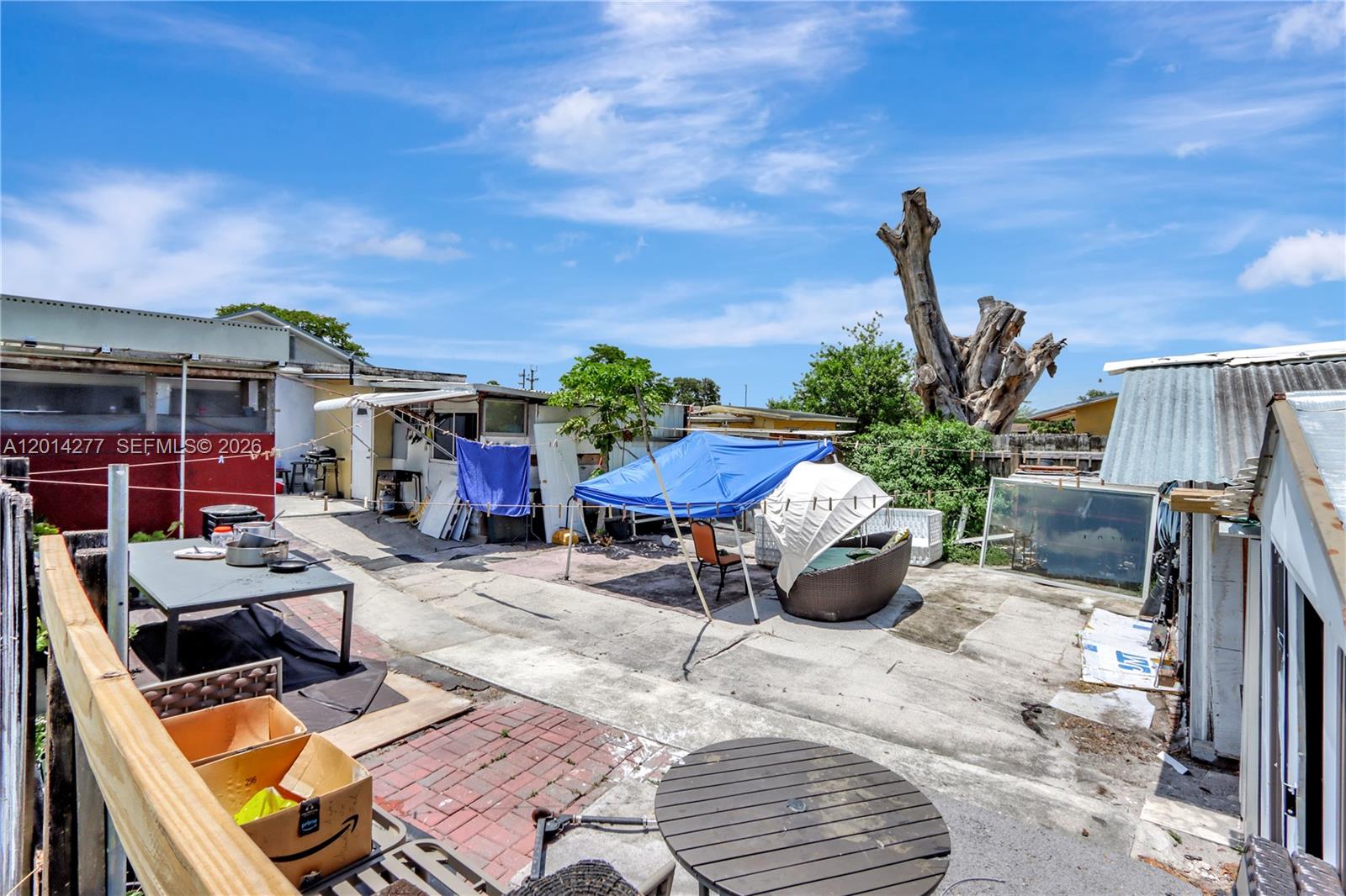VENETIAN ACRES - Residential Income