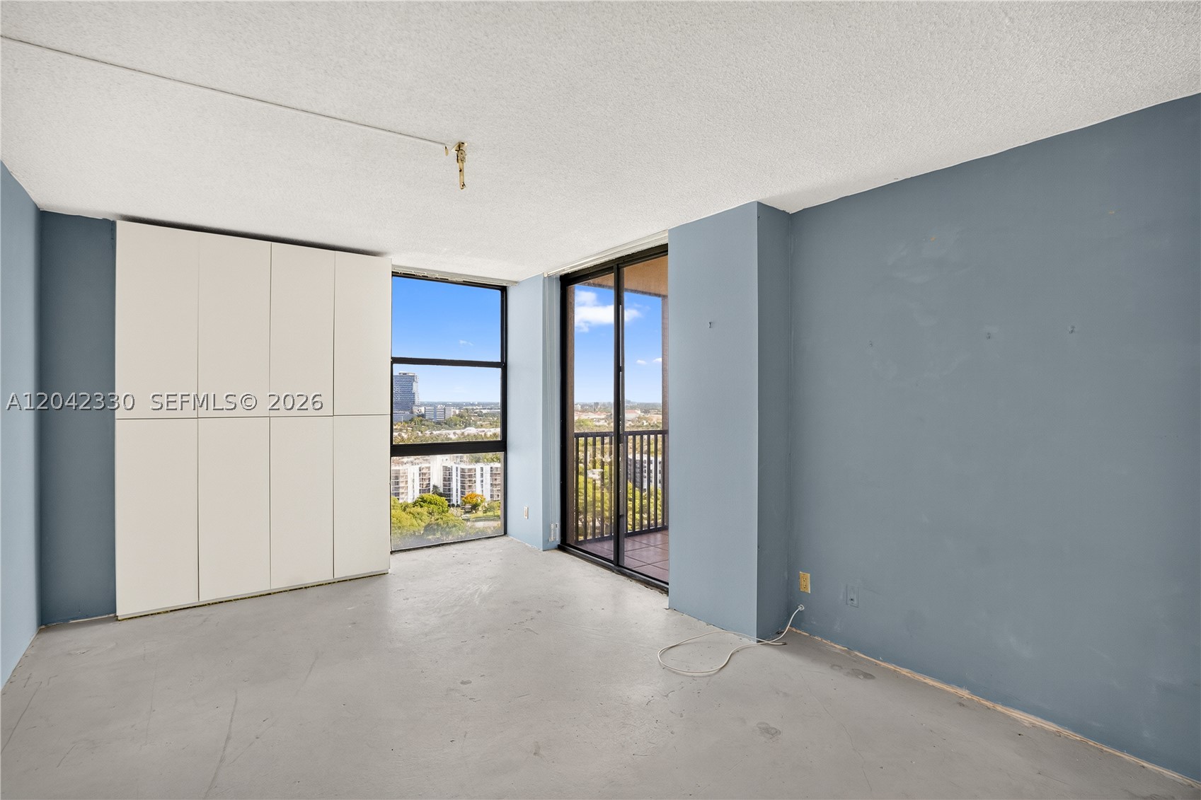 CORONADO CONDO - TOWER II - Residential