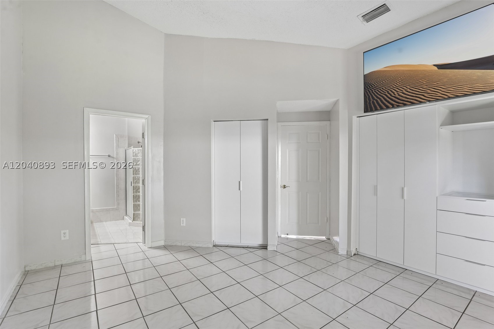 LORMAR I - Residential
