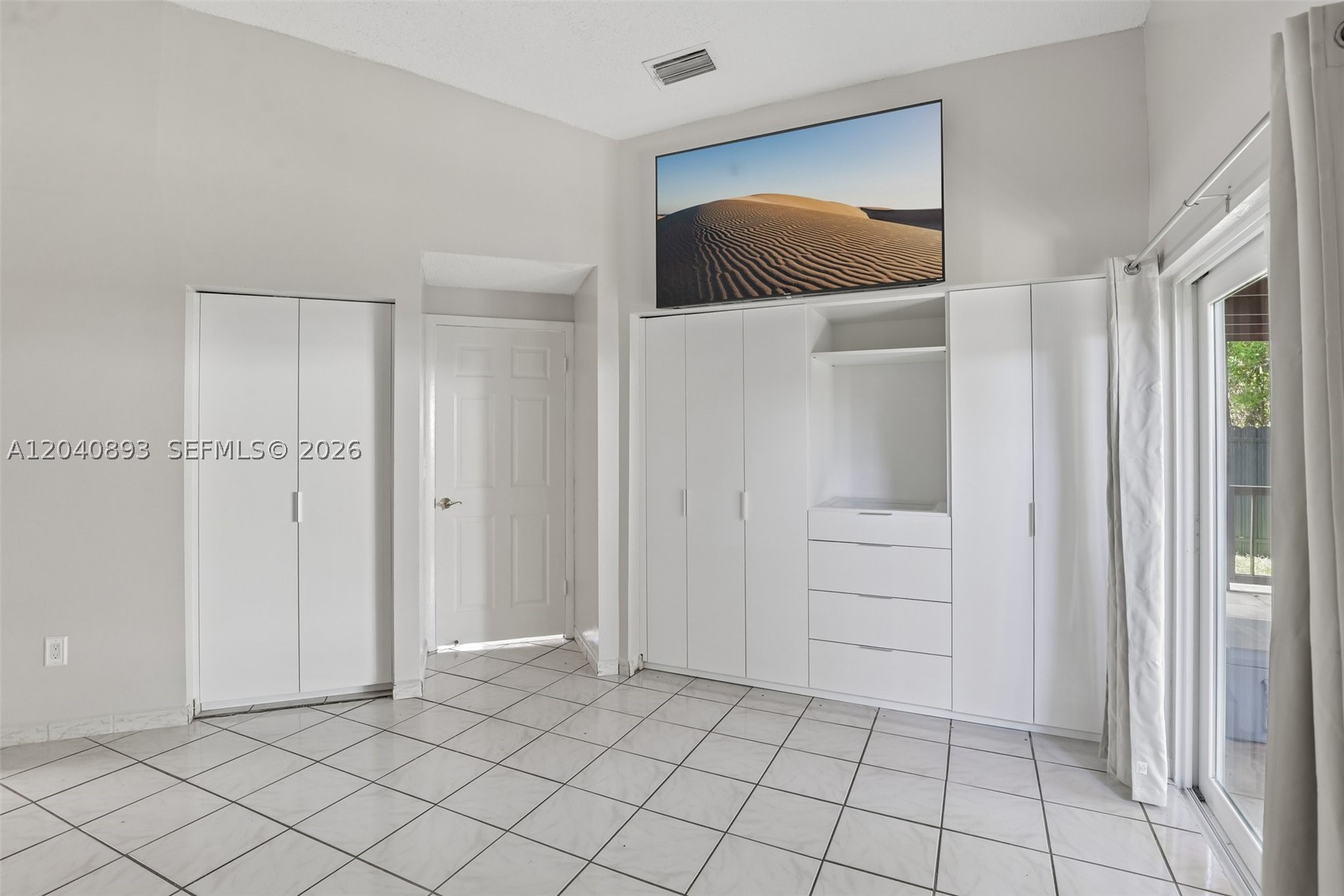 LORMAR I - Residential