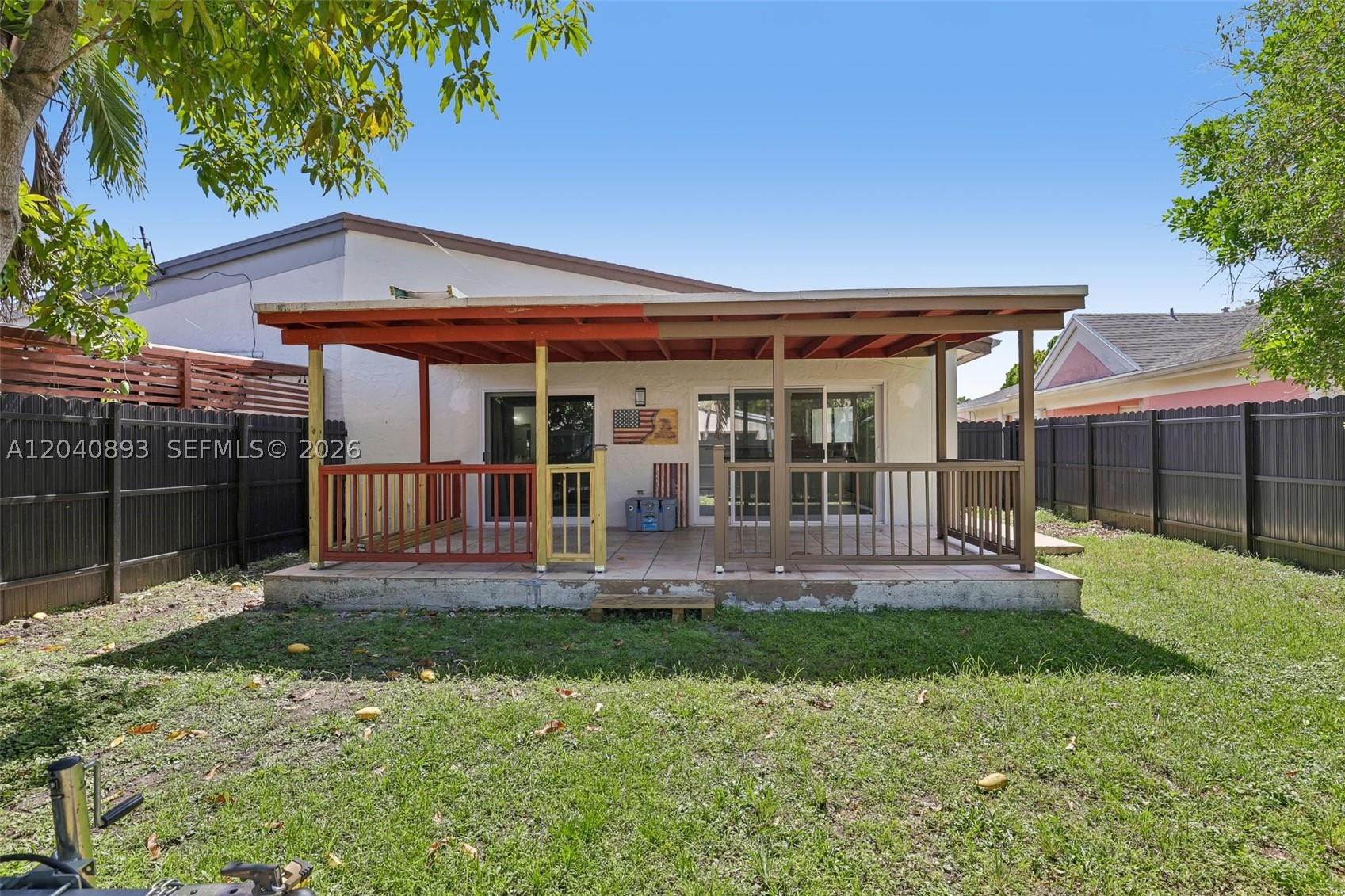 LORMAR I - Residential