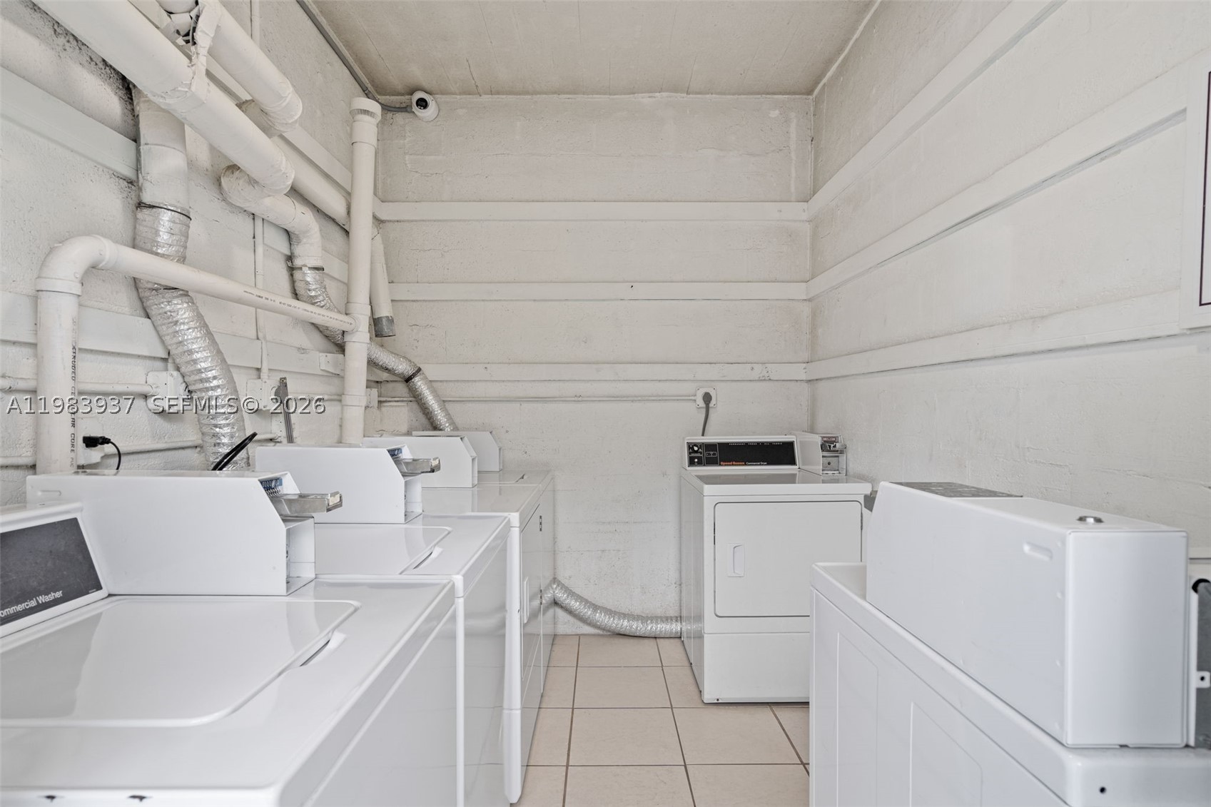 RIVE MARSEILLES CONDO - Residential