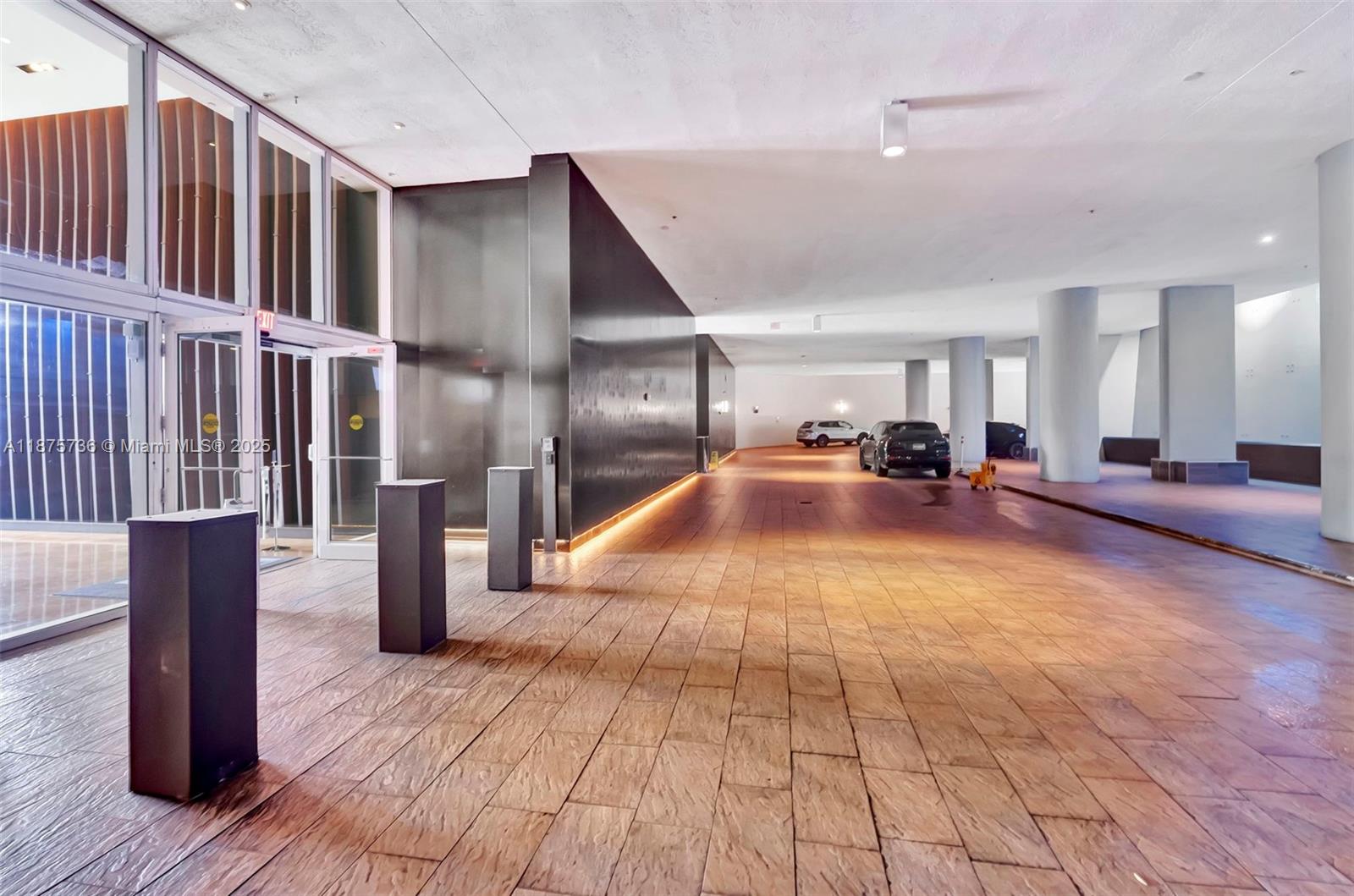 50 BISCAYNE CONDO - Residential Lease