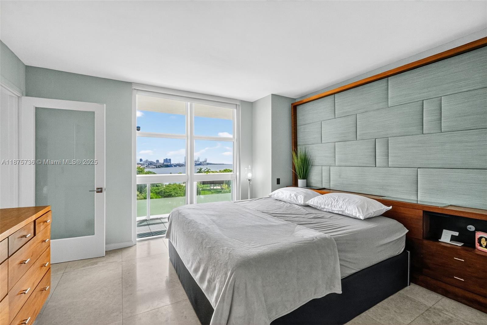 50 BISCAYNE CONDO - Residential Lease