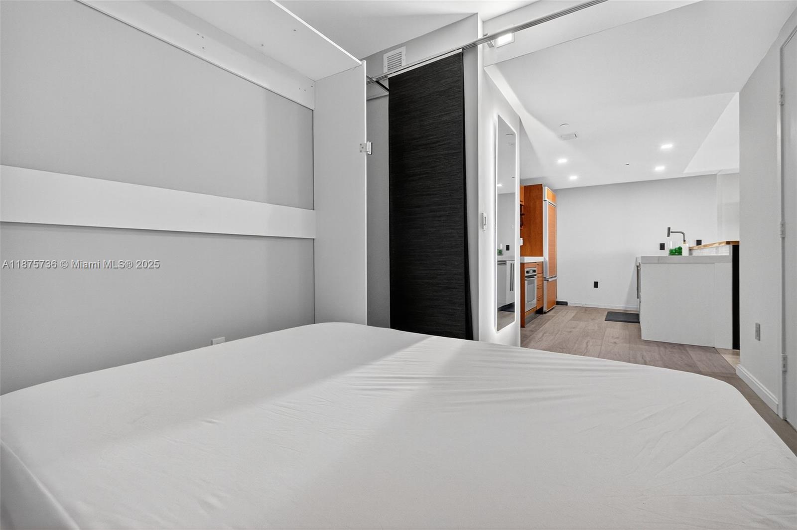 50 BISCAYNE CONDO - Residential Lease