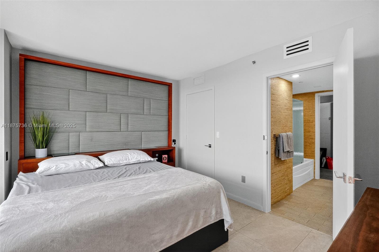 50 BISCAYNE CONDO - Residential Lease