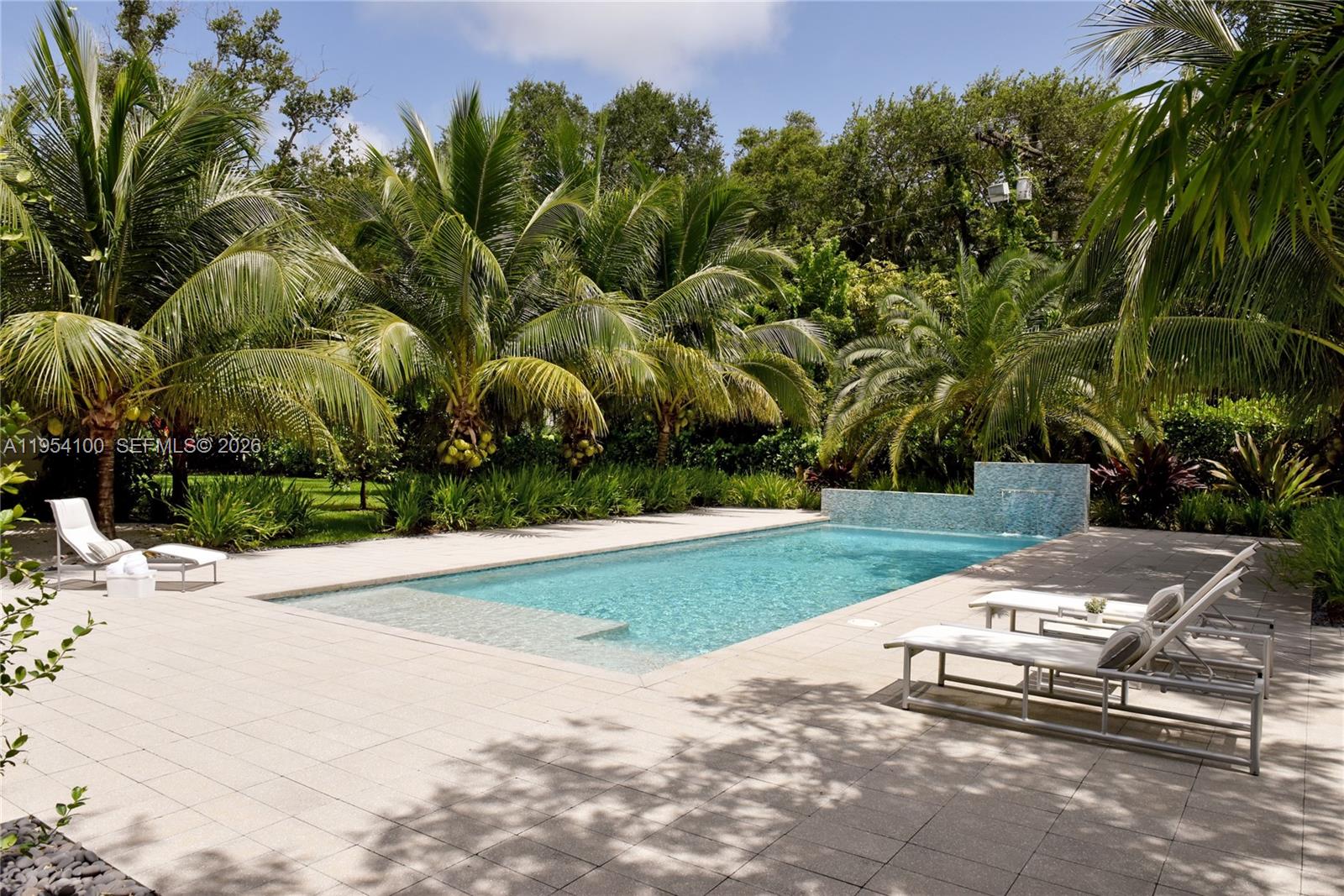 HELMS COUNTRY ESTATES RE- - Residential