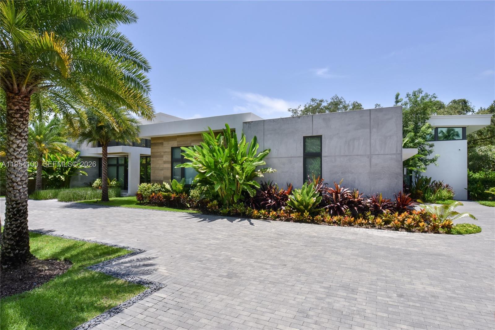 HELMS COUNTRY ESTATES RE- - Residential
