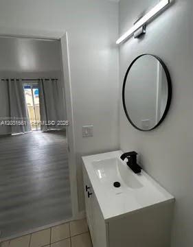 GABLES I TOWNHOMES CONDO - Residential Lease