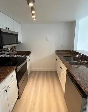 GABLES I TOWNHOMES CONDO - Residential Lease
