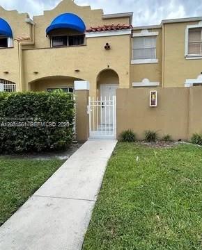 GABLES I TOWNHOMES CONDO - Residential Lease