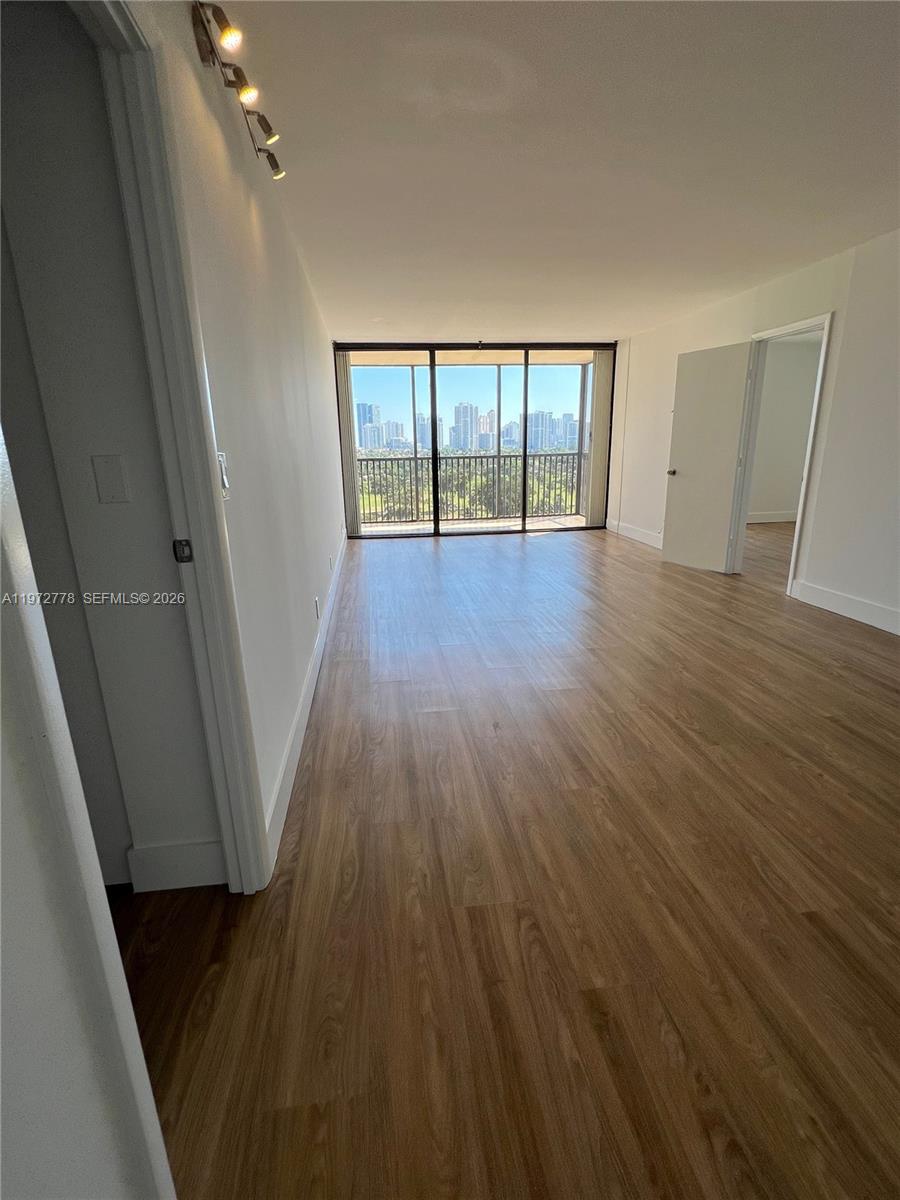 CORONADO CONDO- TOWER II - Residential