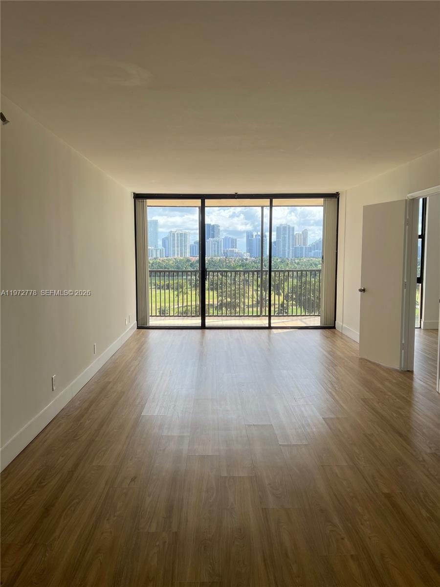 CORONADO CONDO- TOWER II - Residential