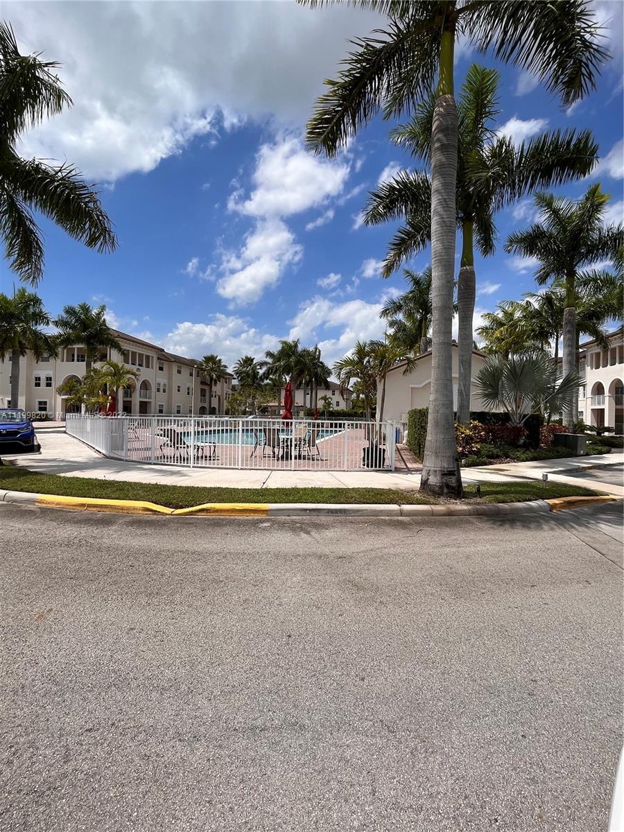 ST MORITZ ESTATES - Residential