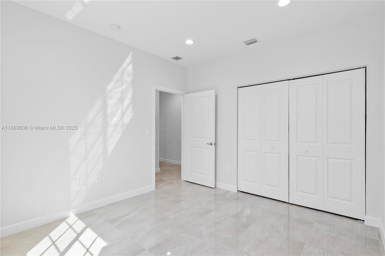 M&M Apartments - Residential Lease