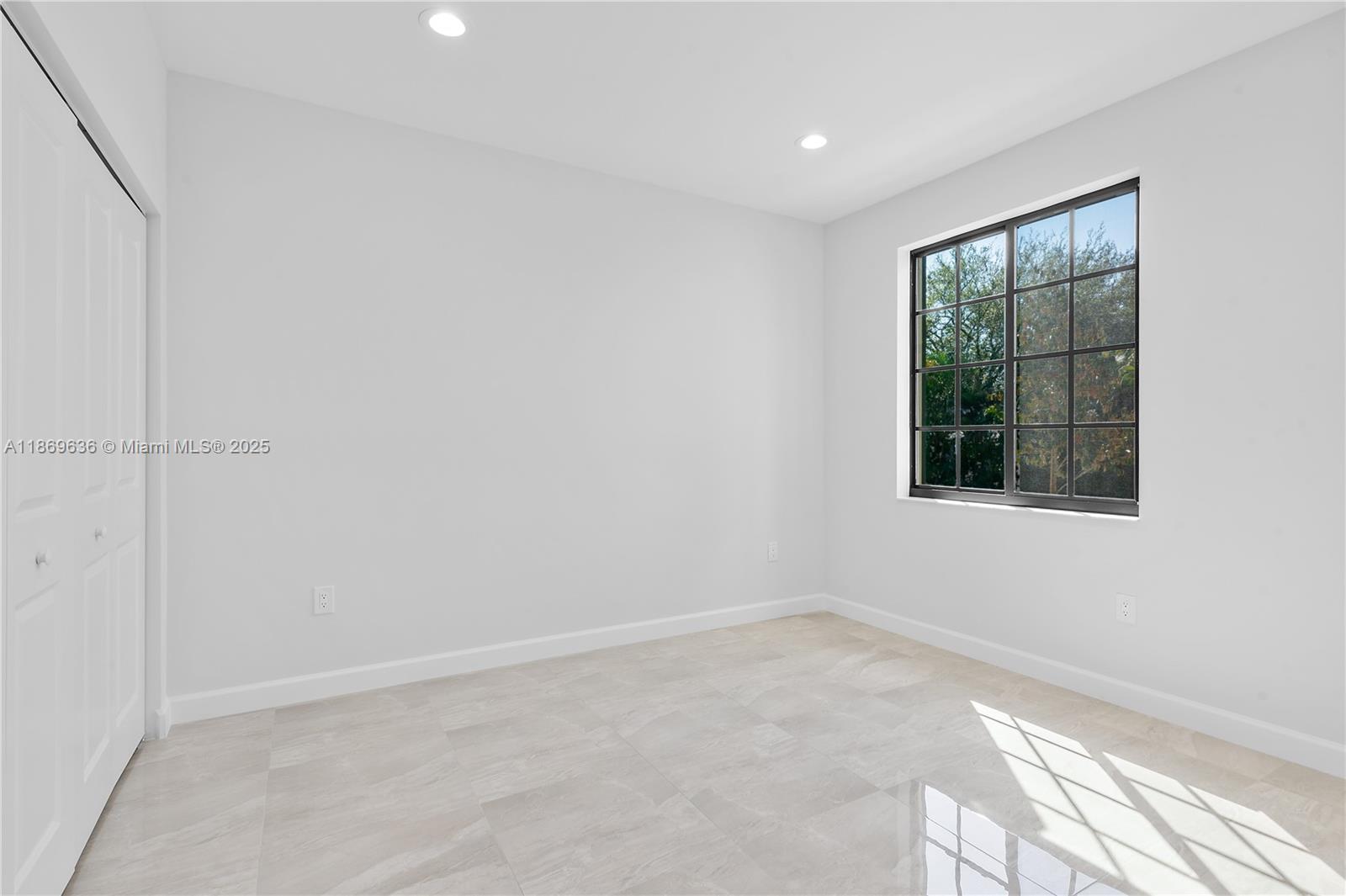 M&M Apartments - Residential Lease
