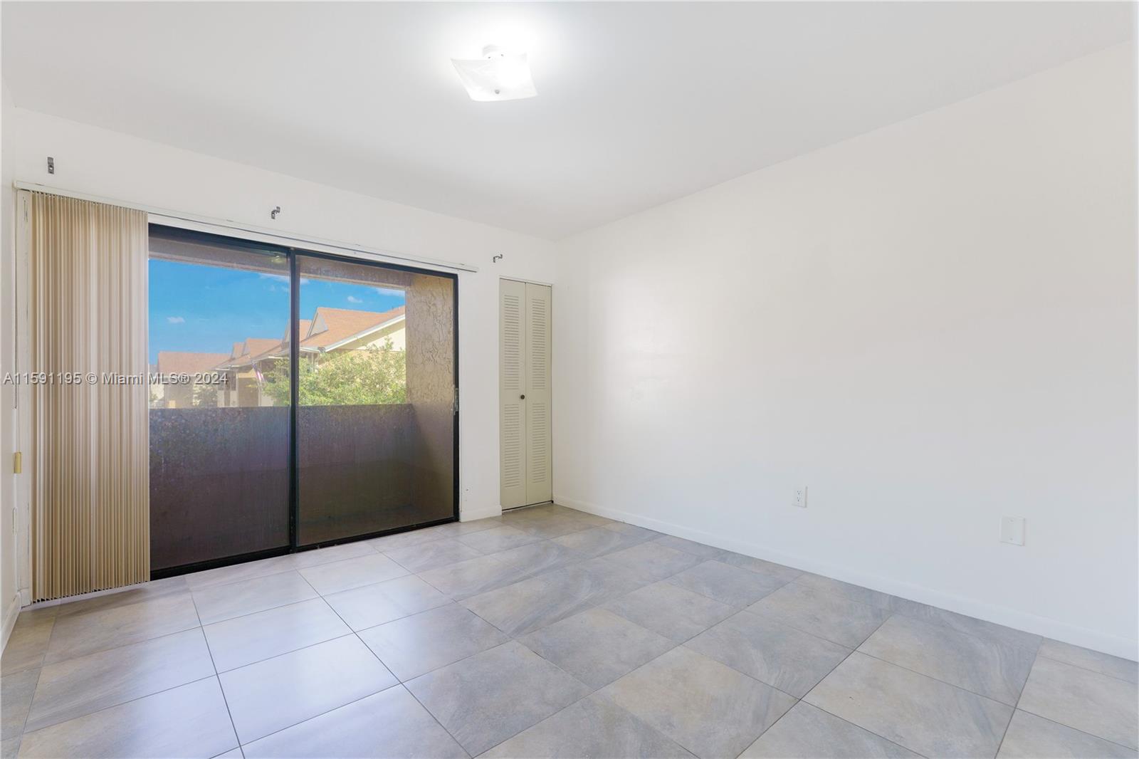WEST VIEW LAKE TOWNHOMES - Residential