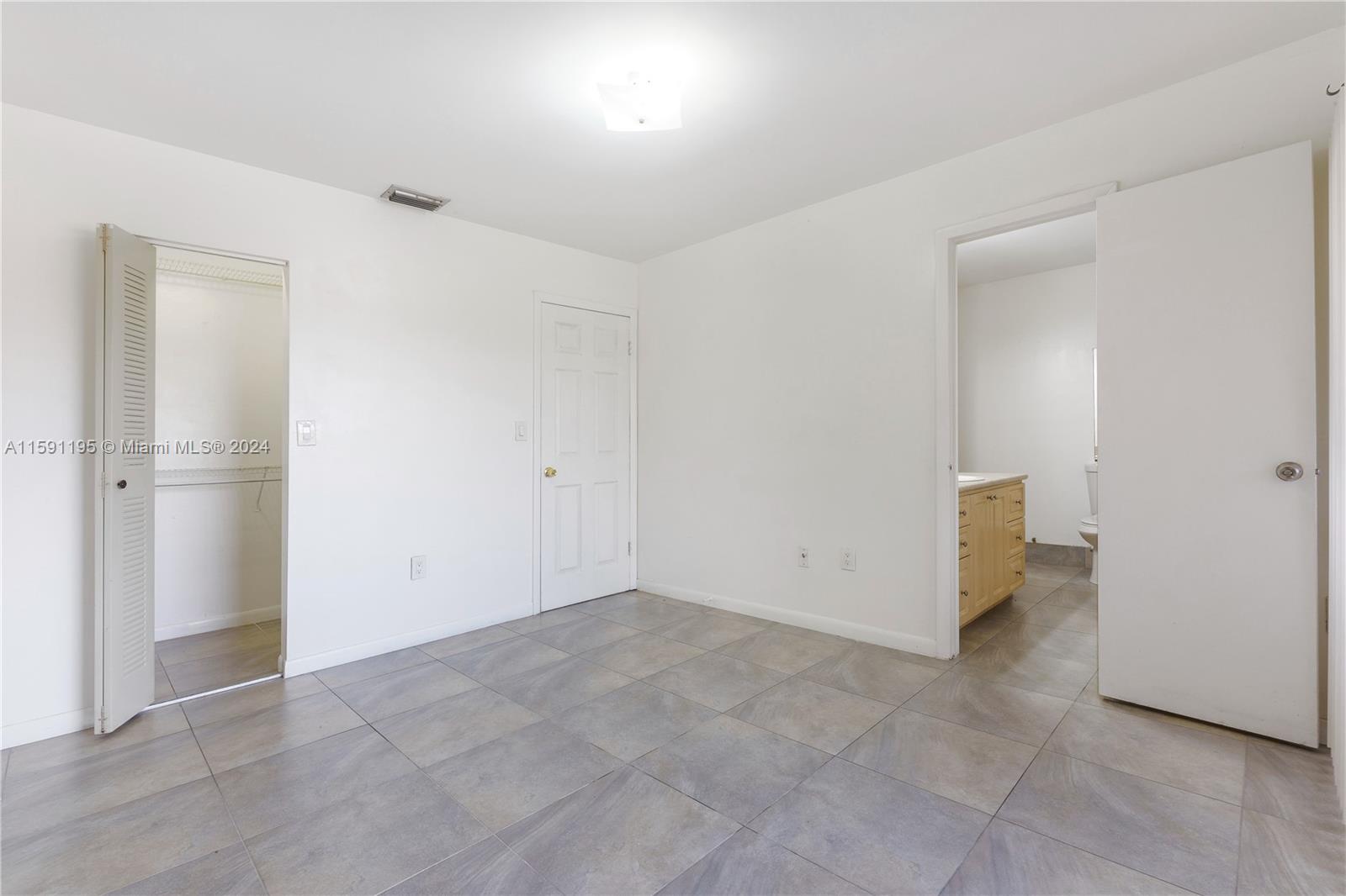 WEST VIEW LAKE TOWNHOMES - Residential
