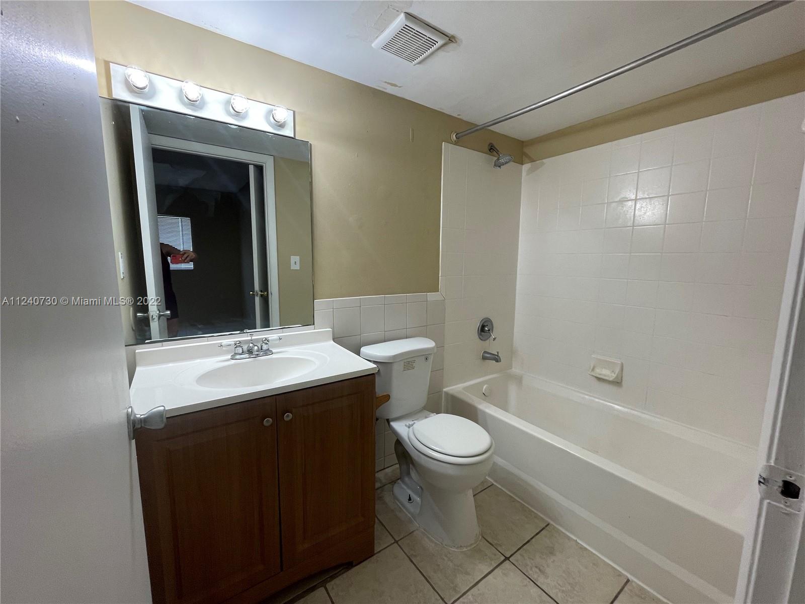 ST ANDREWS PALM BEACH CON - Residential Lease