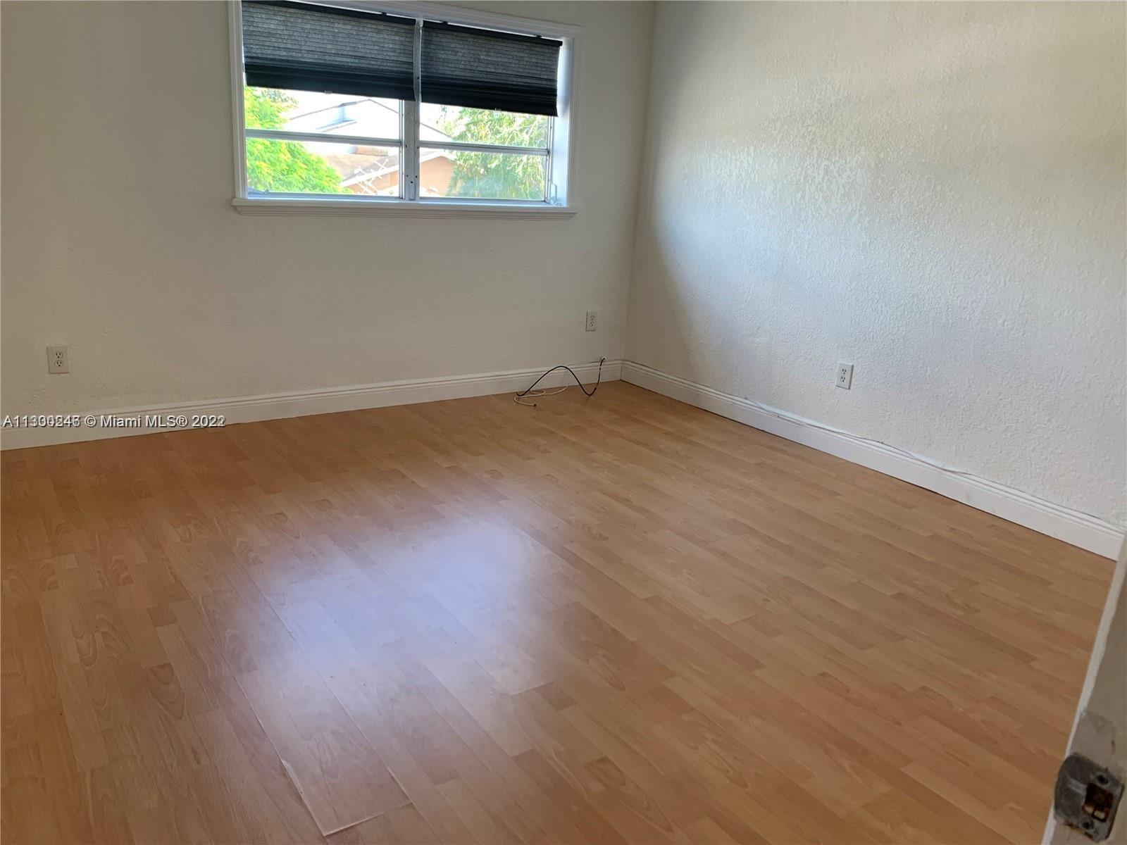 VILLAS OF WEST BIRD CONDO - Residential Lease