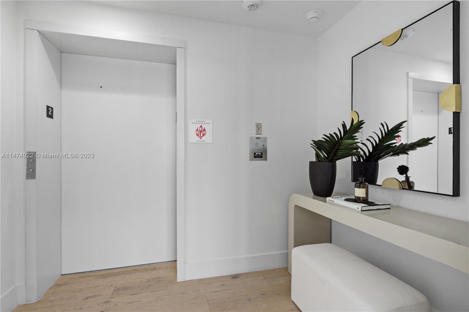 MONACO YACHT CLUB - Residential