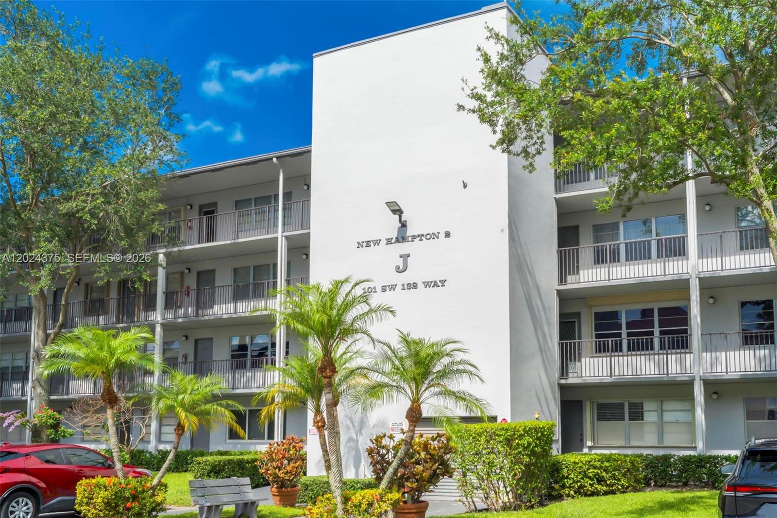 NEW HAMPTON AT CENTURY VI - Residential Lease