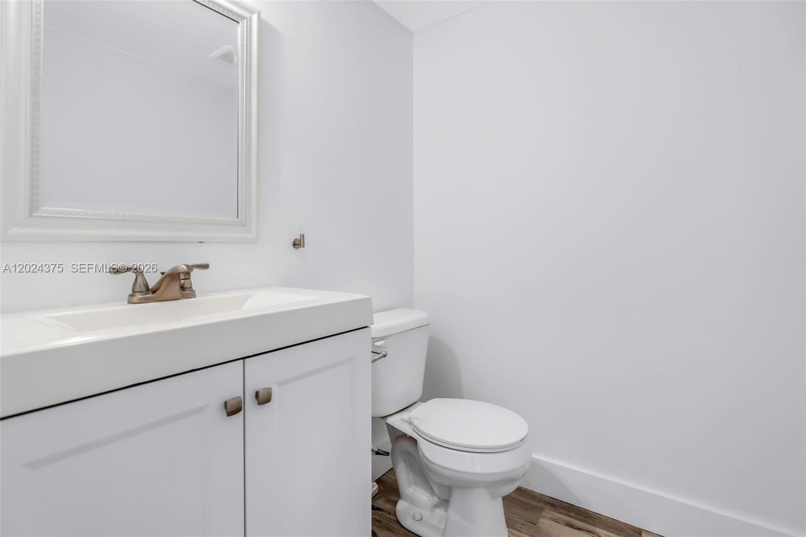 NEW HAMPTON AT CENTURY VI - Residential Lease