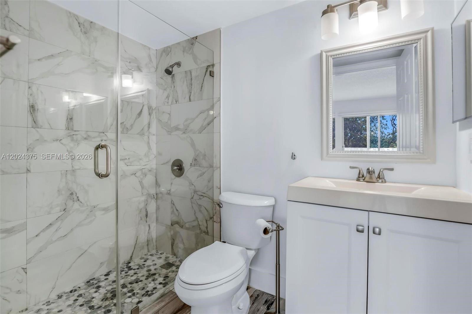 NEW HAMPTON AT CENTURY VI - Residential Lease