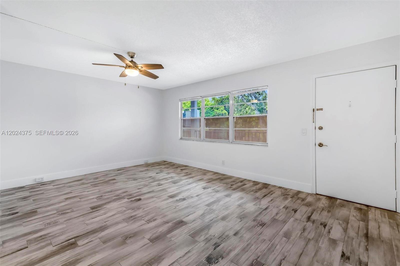 NEW HAMPTON AT CENTURY VI - Residential Lease
