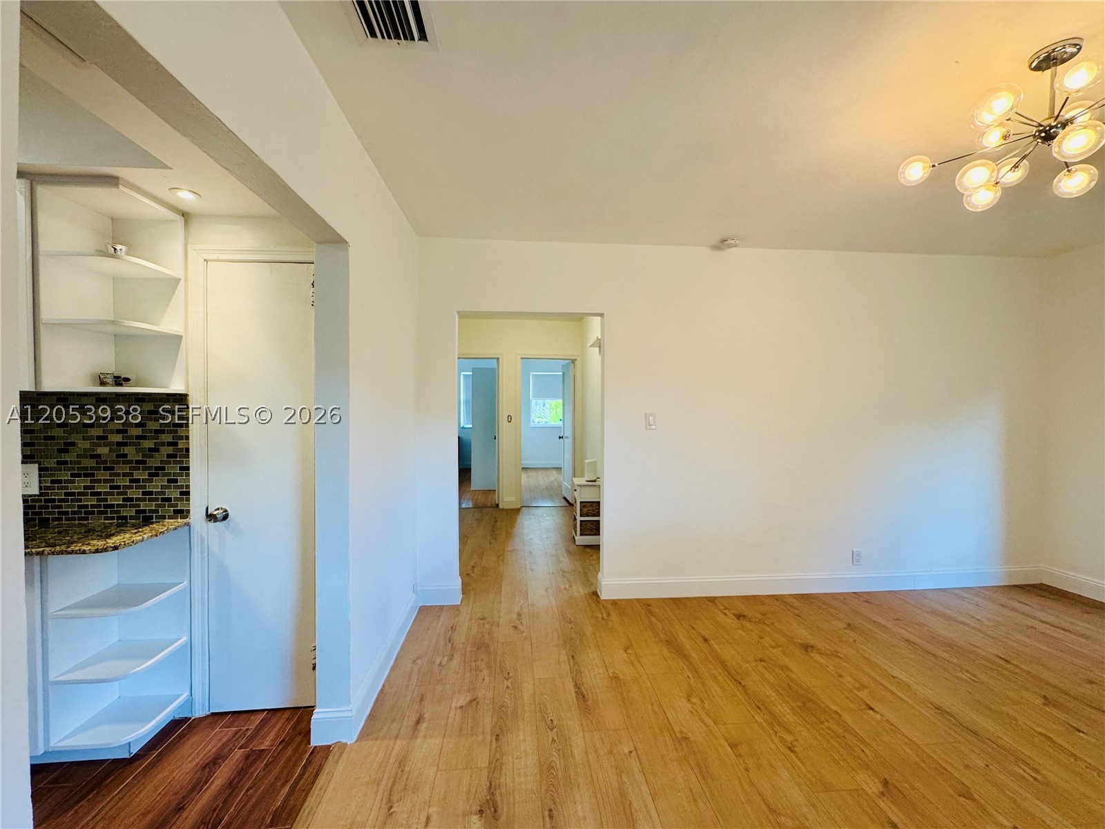 DIXIE GARDENS - Residential Lease