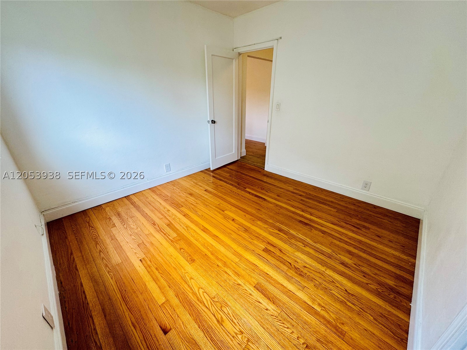 DIXIE GARDENS - Residential Lease