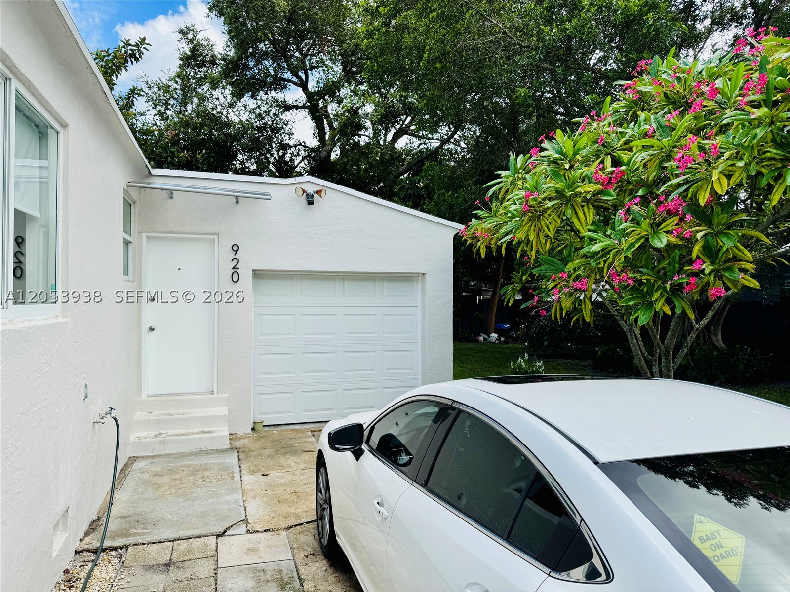 DIXIE GARDENS - Residential Lease