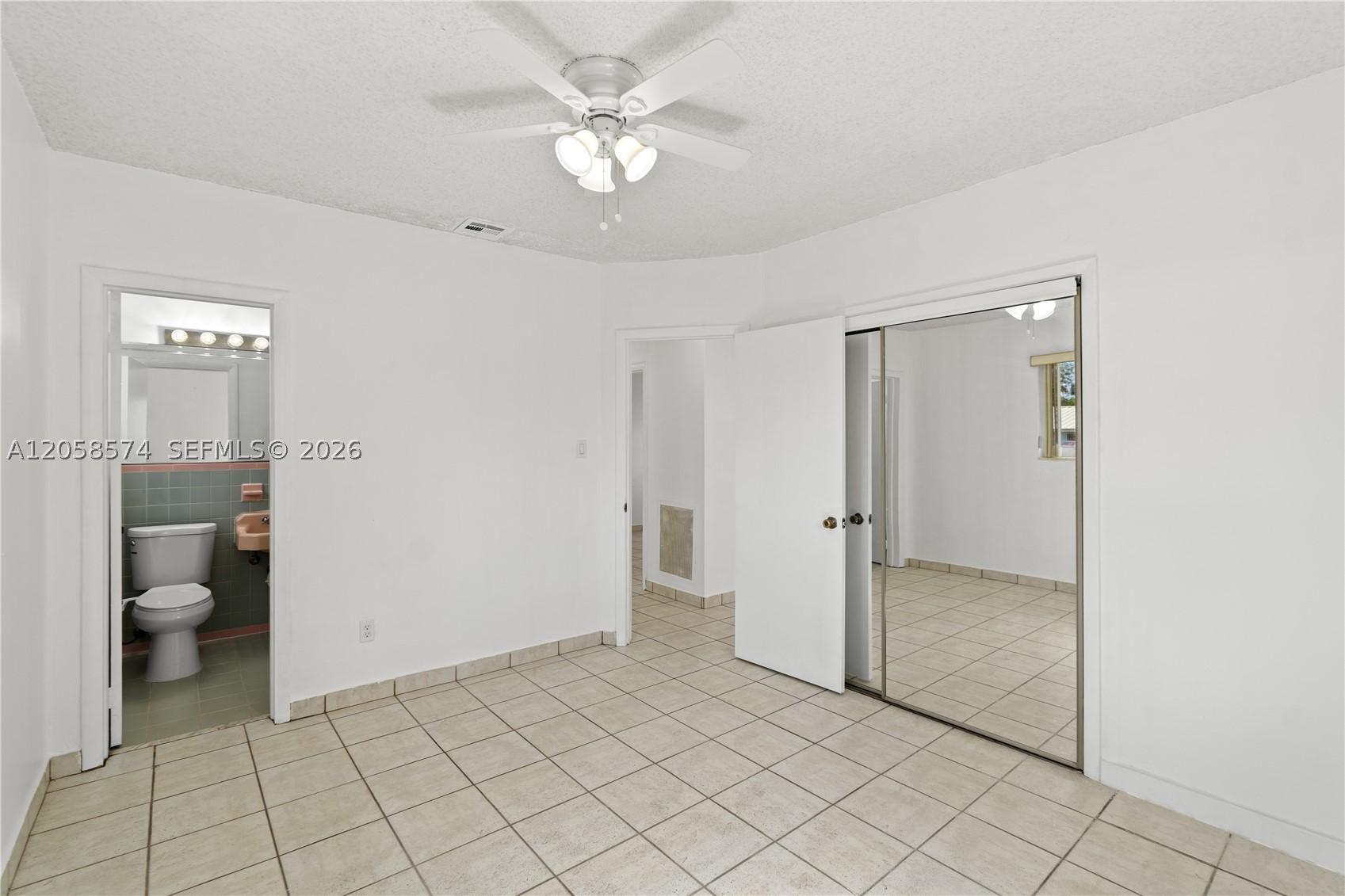 PALM SPRINGS SUB SEC 3 5T - Residential