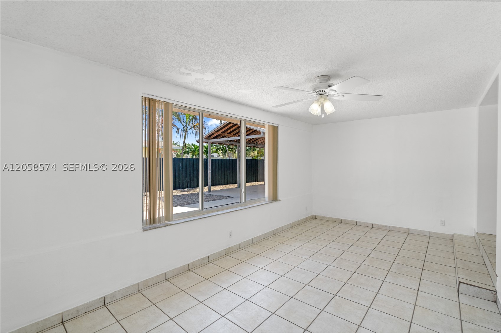 PALM SPRINGS SUB SEC 3 5T - Residential